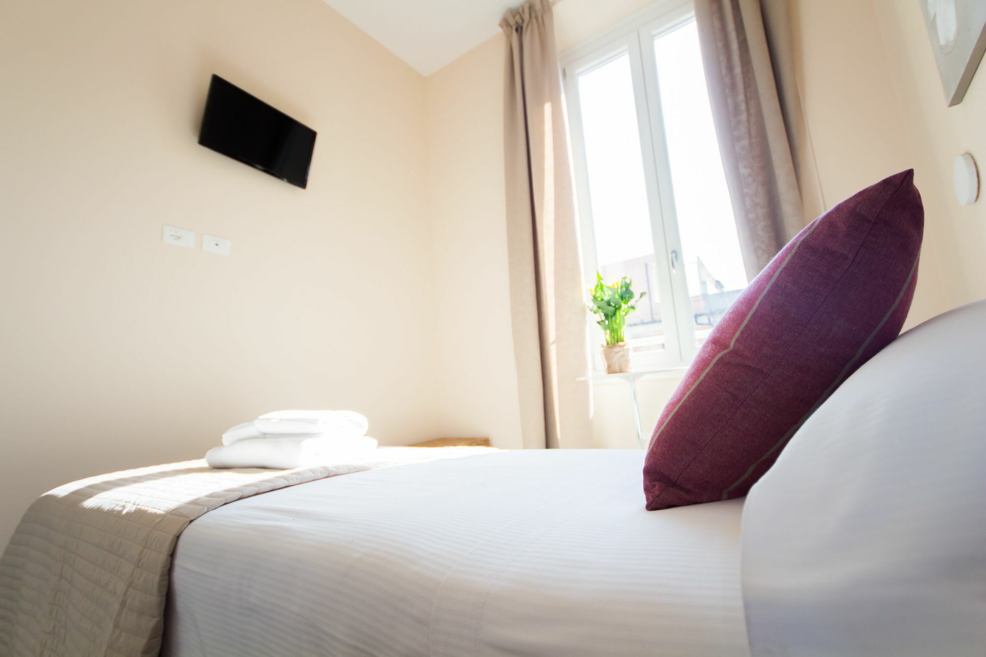 Emily Rooms Sanremo Exteriör bild